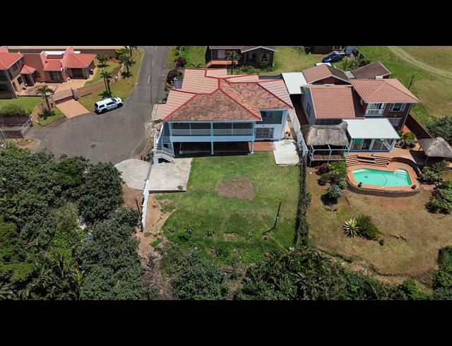 7 BEDROOM HOUSE FOR SALE IN BLUFF